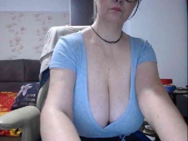 mary-x webcam
