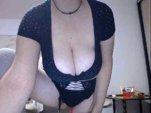 mary-x webcam