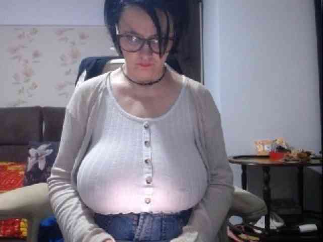 mary-x webcam