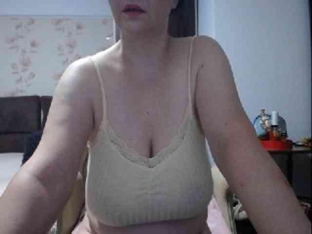 mary-x webcam