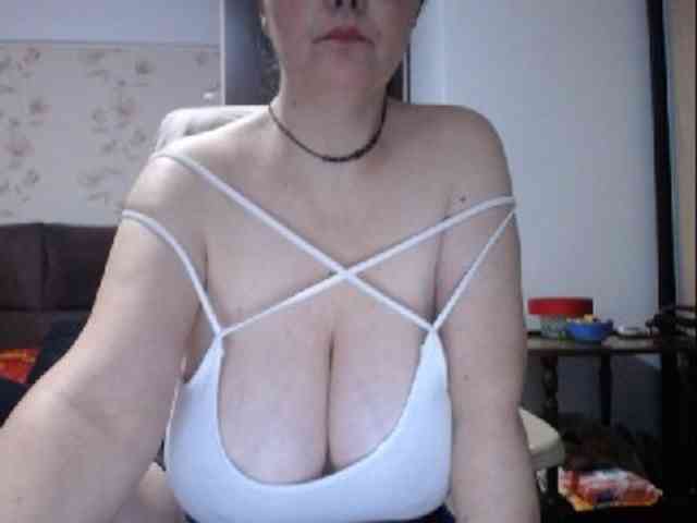 mary-x webcam