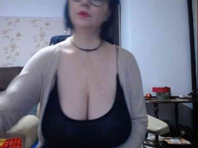 mary-x webcam