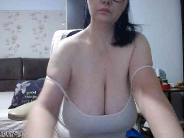 mary-x webcam