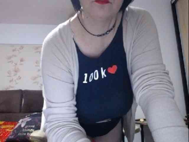 mary-x webcam