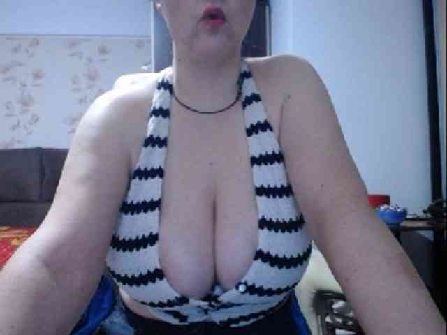 mary-x webcam