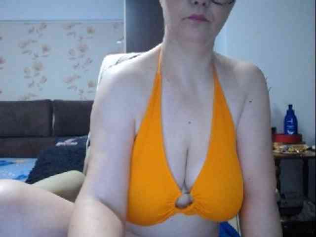 mary-x webcam