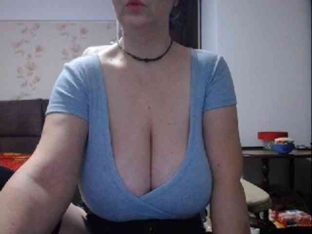 mary-x webcam