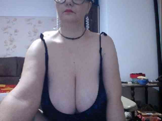 mary-x webcam