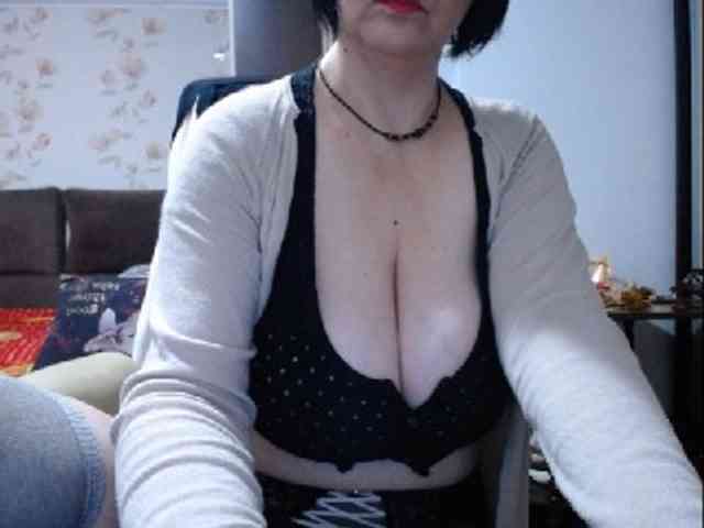 mary-x webcam
