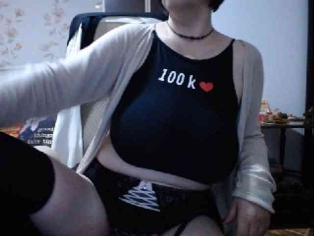 mary-x webcam