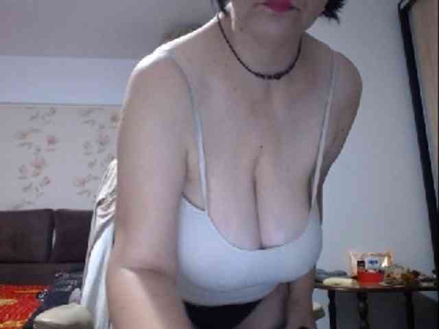 mary-x webcam