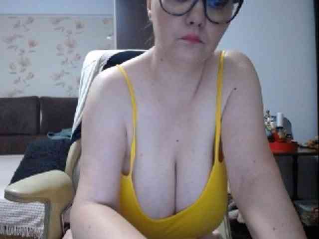 mary-x webcam