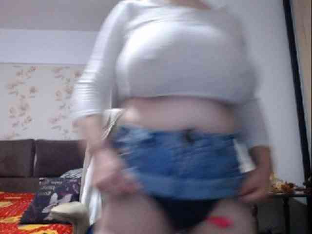 mary-x webcam