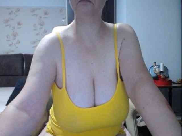 mary-x webcam