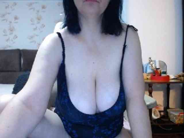mary-x webcam