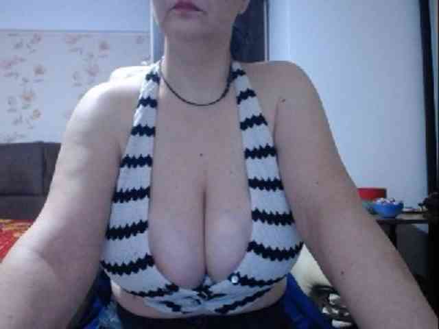 mary-x webcam