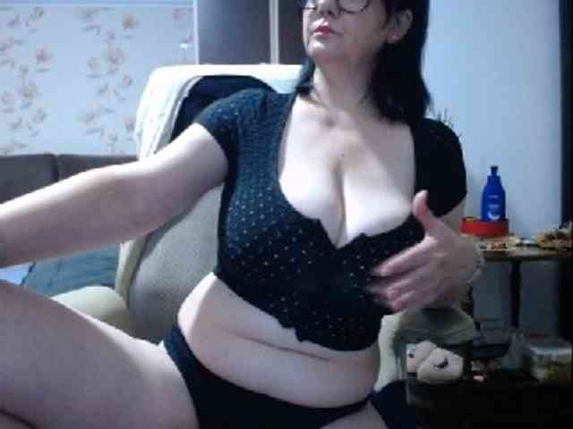 mary-x webcam