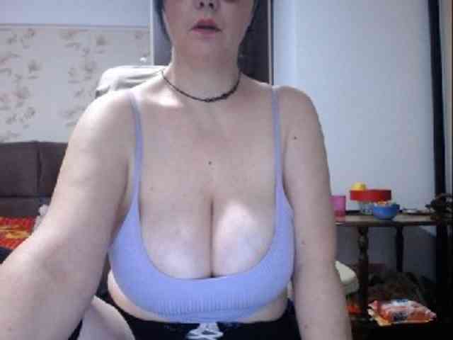 mary-x webcam