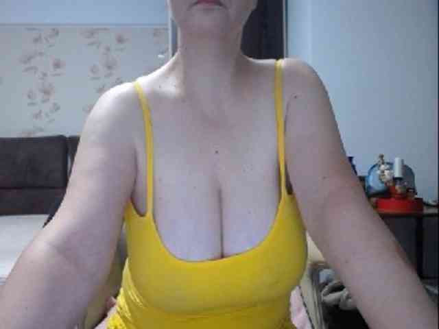 mary-x webcam