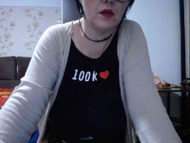 mary-x webcam