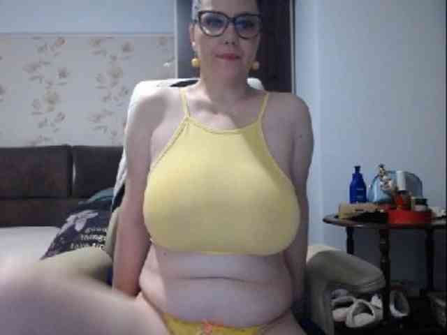 mary-x webcam