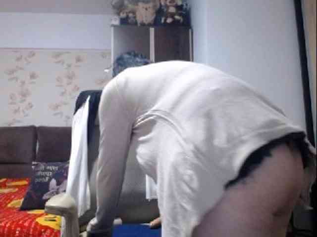 mary-x webcam