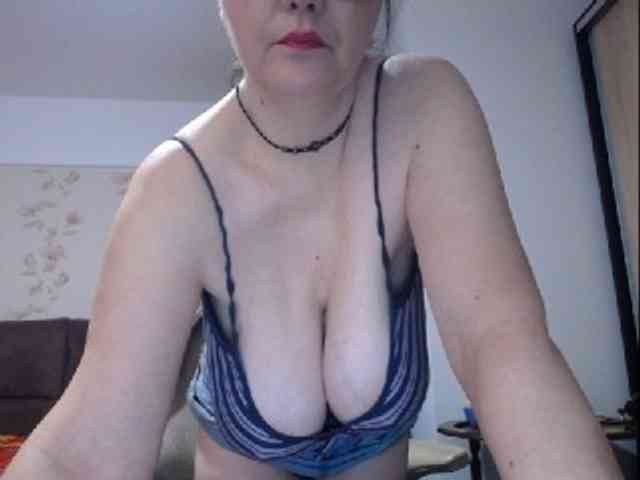 mary-x webcam