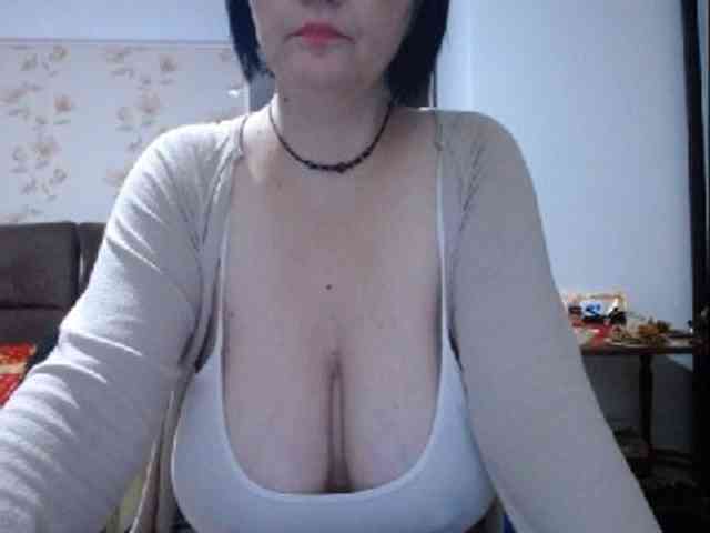mary-x webcam