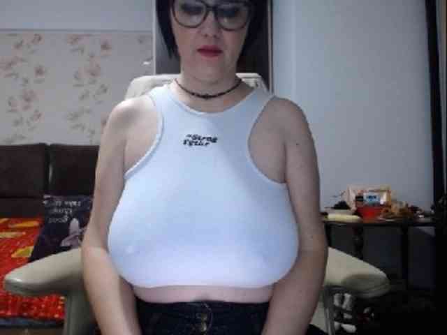 mary-x webcam