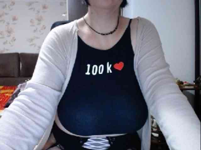 mary-x webcam