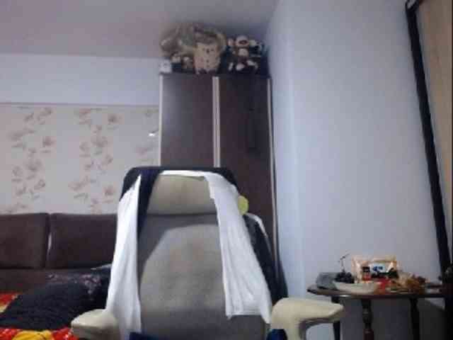 mary-x webcam