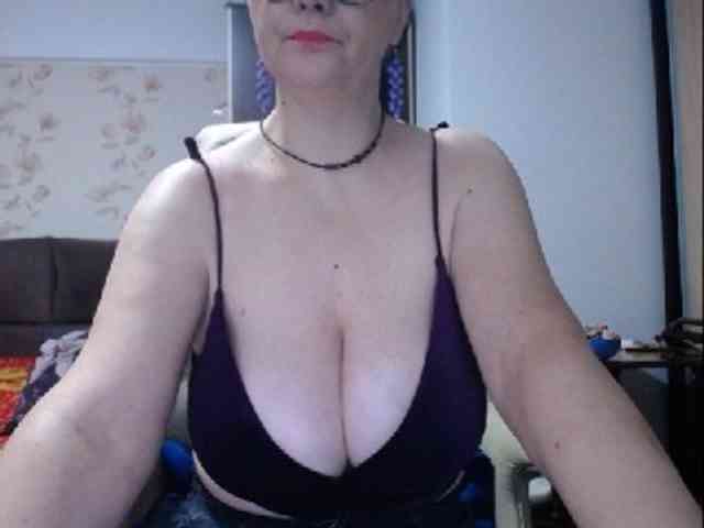 mary-x webcam