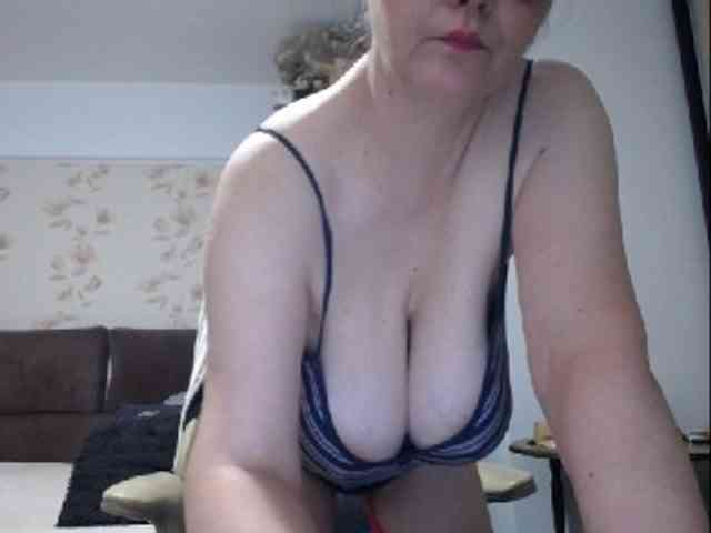 mary-x webcam