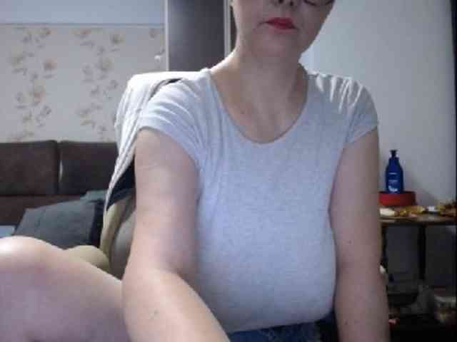 mary-x webcam