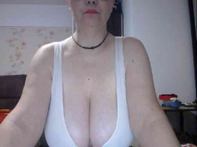 mary-x webcam