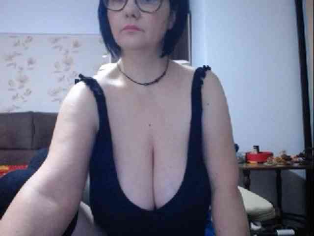 mary-x webcam