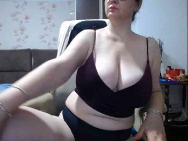 mary-x webcam