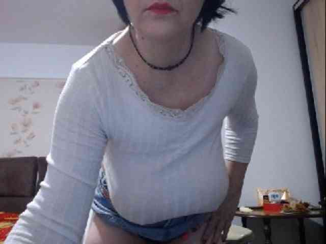 mary-x webcam
