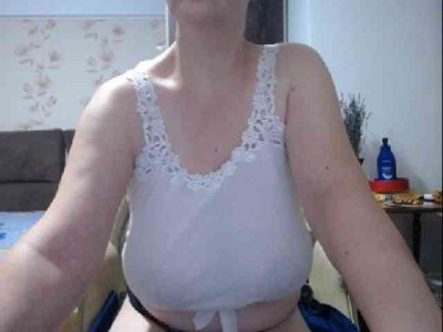 mary-x webcam