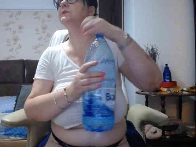 mary-x webcam