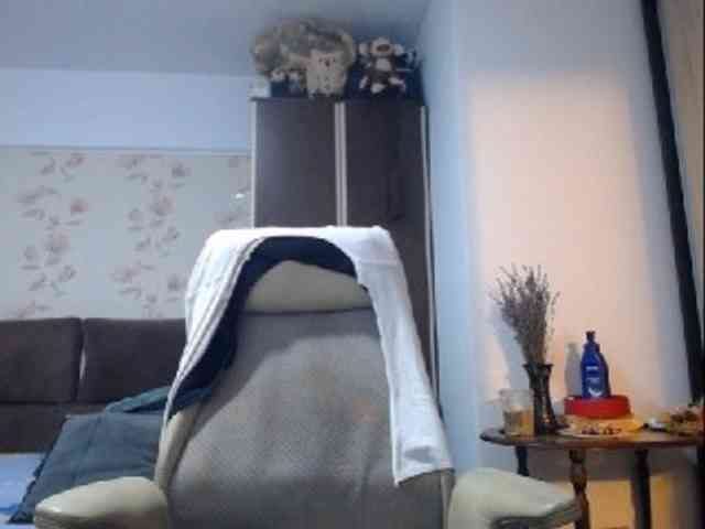 mary-x webcam