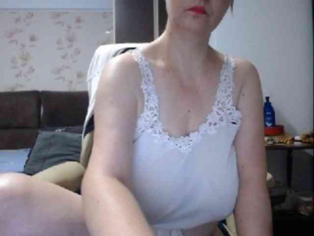 mary-x webcam