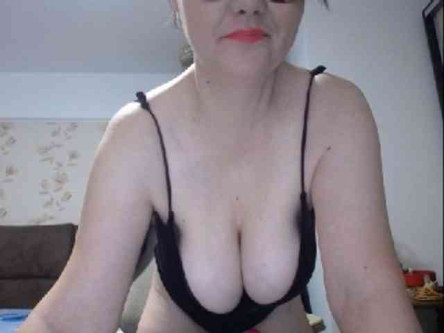 mary-x webcam