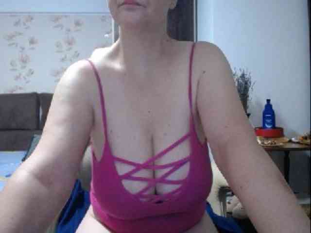 mary-x webcam