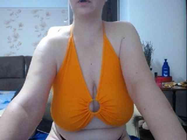 mary-x webcam