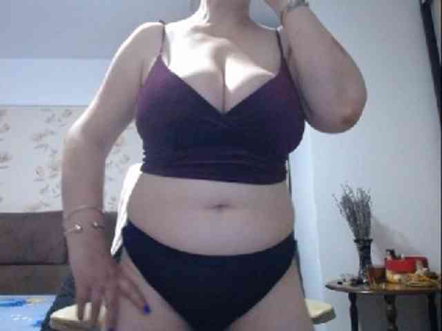 mary-x webcam