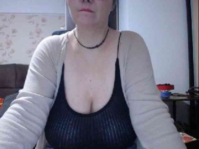 mary-x webcam