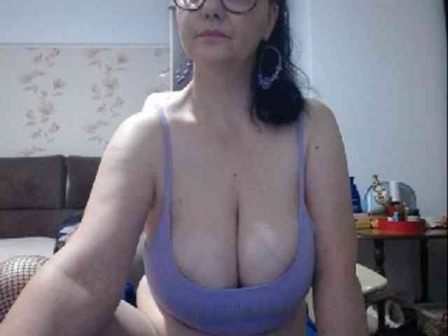 mary-x webcam