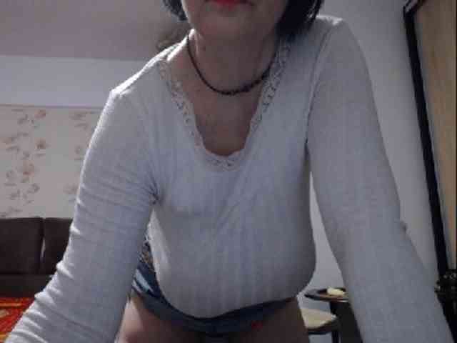 mary-x webcam