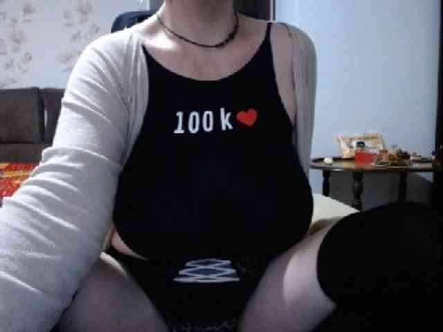 mary-x webcam